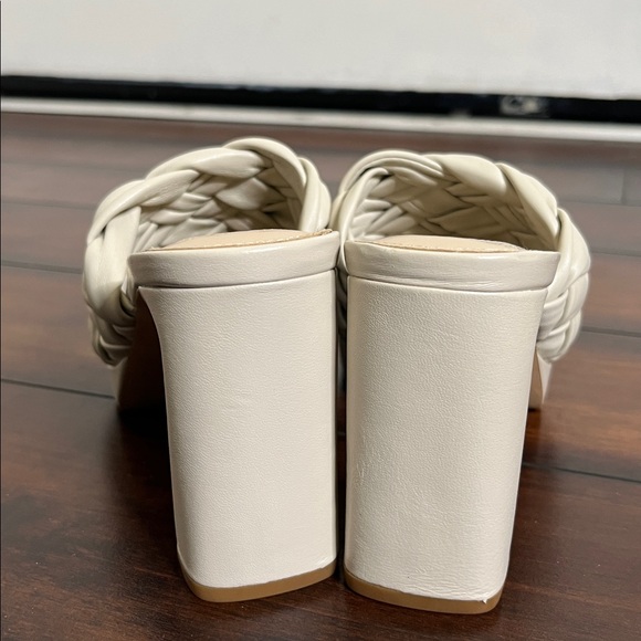 VINCE CAMUTO Women's Elanora Woven Leather Block Heel Mule in New Cream sz 7 New - Picture 6 of 11